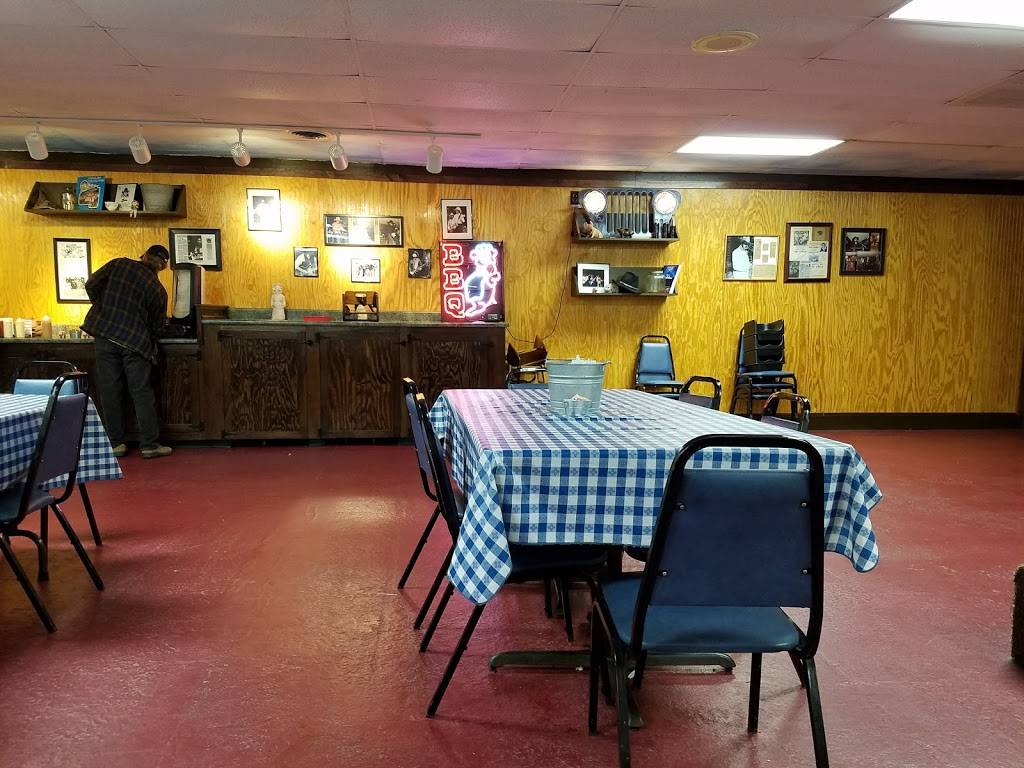 Bubbas BBQ & Bash at The Opry | restaurant | 4112, 101 Old Hills Bridge Rd, Roebuck, SC 29376, USA | 8645954220 OR +1 864-595-4220