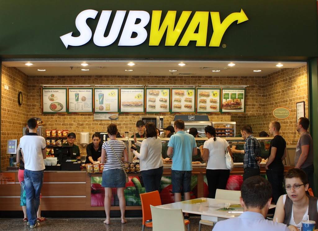 Subway | restaurant | 1035 Gardiners Rd, Kingston, ON K7P 0G1, Canada | 6133842000 OR +1 613-384-2000