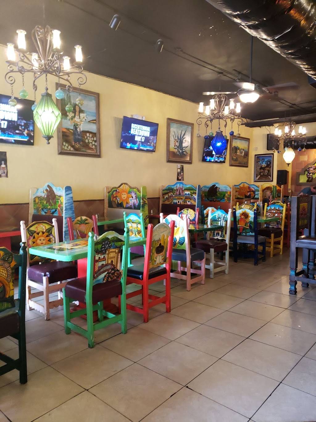 Las Margaritas Downtown | restaurant | 97 S 2nd St, Memphis, TN 38103, USA | 9016306303 OR +1 901-630-6303