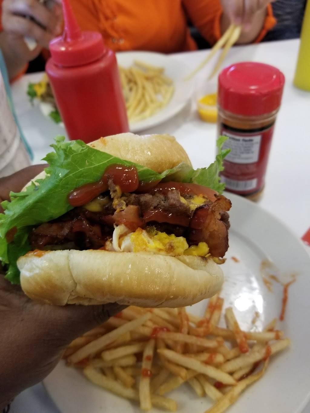 Steak n Shake | restaurant | 4409 W Wendover Ave, Greensboro, NC 27407, USA | 3362180807 OR +1 336-218-0807