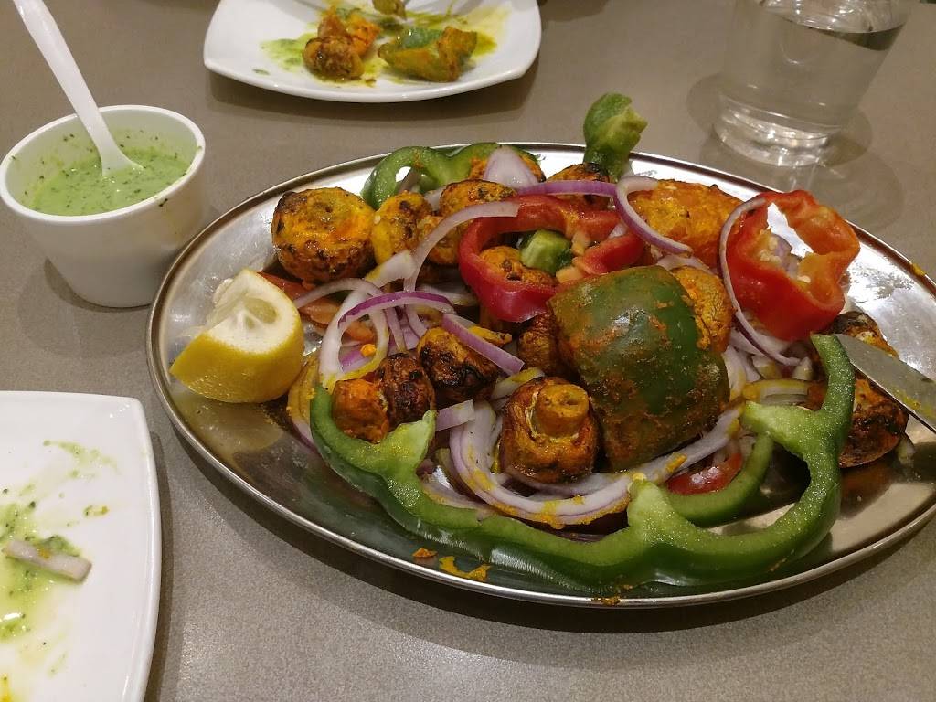 Sweet Palace | restaurant | 1098 Peter Robertson Blvd, Brampton, ON L6R 1G6, Canada | 9057901777 OR +1 905-790-1777