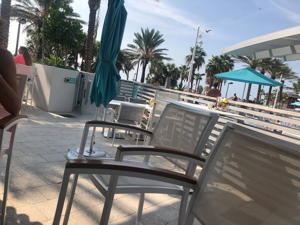 Dock’s Pool Bar and Grille | restaurant | Wyndham Grand, 100 Coronado Dr, Clearwater Beach, FL 33767, USA | 7272819500 OR +1 727-281-9500