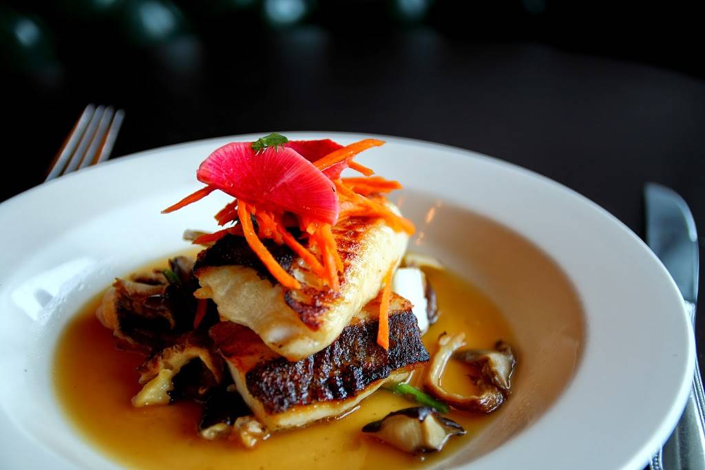 The Black Cat | restaurant | 3909 Sunset Blvd, Los Angeles, CA 90029, USA | 3236616369 OR +1 323-661-6369