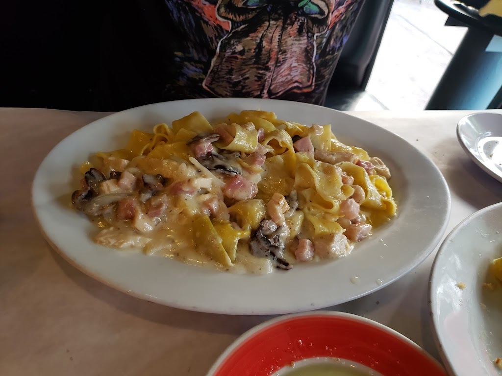 Tutto Pasta State Street | restaurant | 305 State St, Madison, WI 53703, USA | 6082941000 OR +1 608-294-1000