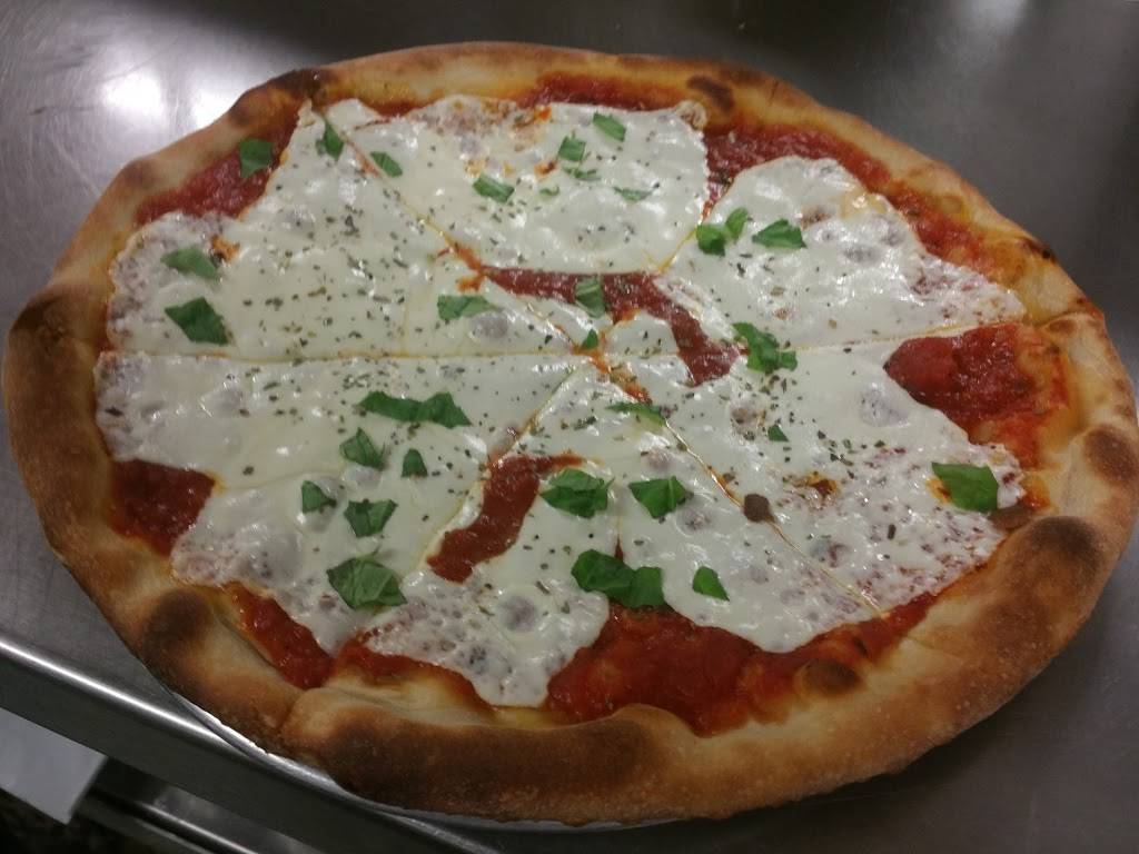 Giovannis cafe and pizzeria | restaurant | 1306 Reading Ave, Boyertown, PA 19512, USA | 6103674825 OR +1 610-367-4825