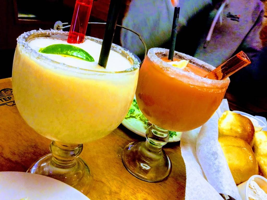 Texas Roadhouse | restaurant | 8470 E, Northfield Blvd, Denver, CO 80238, USA | 3033717427 OR +1 303-371-7427