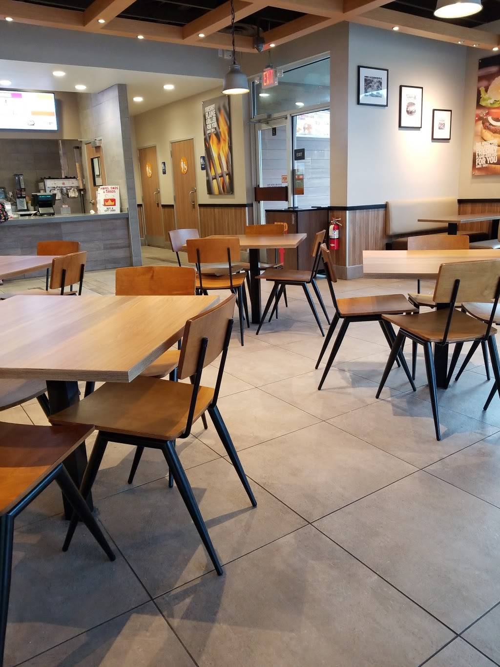 Burger King | restaurant | 2732 Blanding Blvd, Middleburg, FL 32068, USA | 9042821887 OR +1 904-282-1887