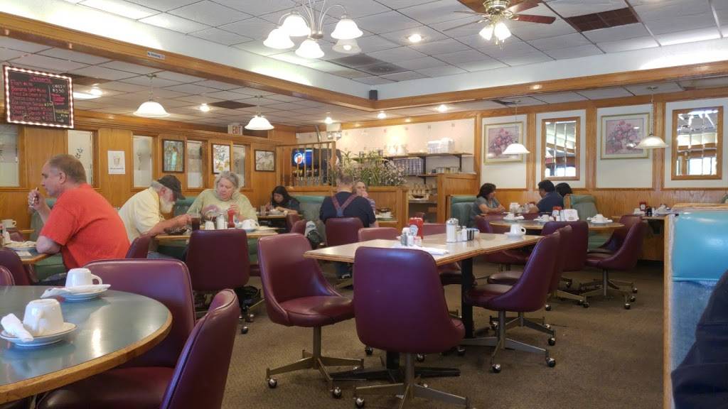 Bendix Restaurant | restaurant | 1000 W Bristol St, Elkhart, IN 46514, USA | 5742068184 OR +1 574-206-8184