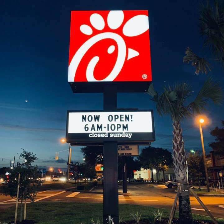 Chick-fil-A | restaurant | 2811 E Fowler Ave, Tampa, FL 33612, USA | 8136315110 OR +1 813-631-5110