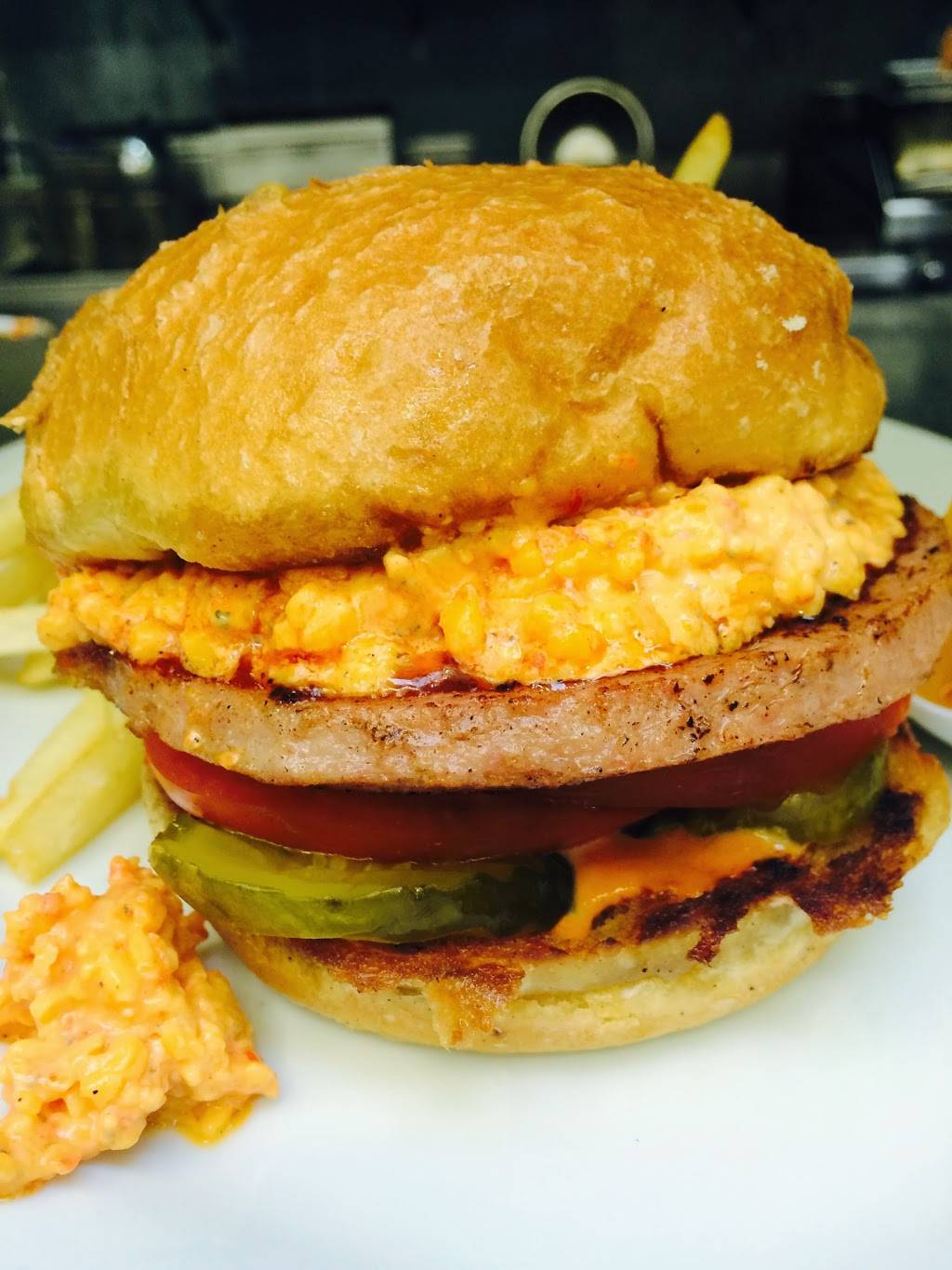 Brendas Meat & Three | restaurant | 4402, 919 Divisadero St, San Francisco, CA 94115, USA | 4159268657 OR +1 415-926-8657