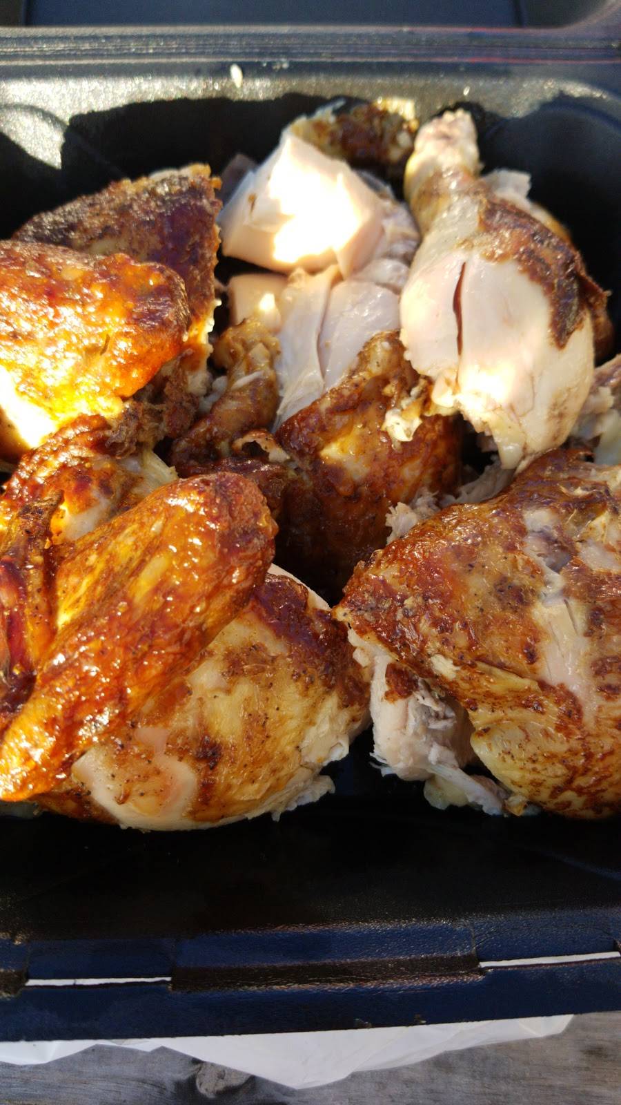 Pal Campo Chickens BBQ | restaurant | 43804 US-27, Davenport, FL 33837, USA | 3213378141 OR +1 321-337-8141