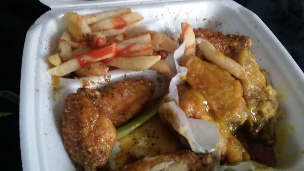 Americas Best Wings | restaurant | 4428 Edmondson Ave, Baltimore, MD 21229, USA | 4102339464 OR +1 410-233-9464