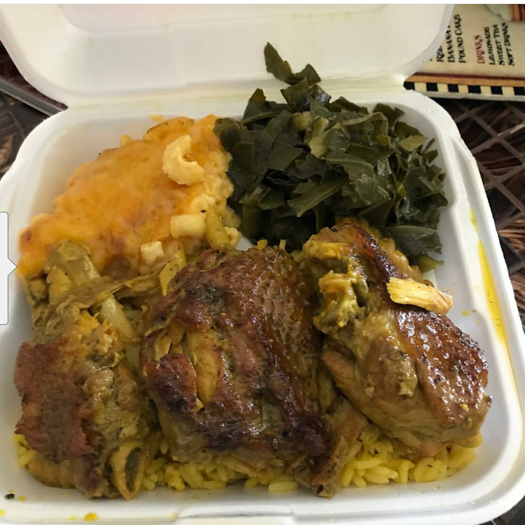 Aunties Soul Food & More | restaurant | 1006 E Hillsborough Ave, Tampa, FL 33604, USA | 8132809957 OR +1 813-280-9957