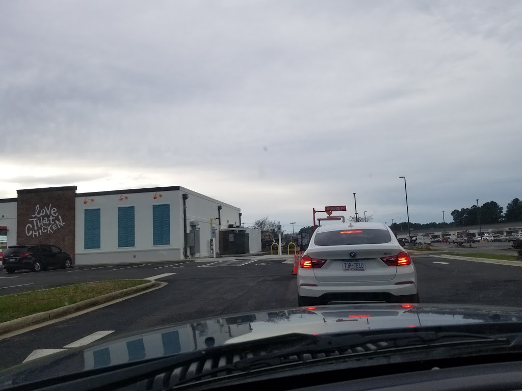 Popeyes Louisiana Kitchen | restaurant | 702 Raleigh Rd Pkwy W, Wilson, NC 27896, USA | 2522653111 OR +1 252-265-3111