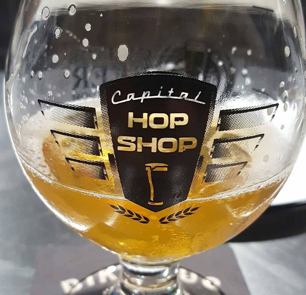Capital Hop Shop | restaurant | 1431 I St, Sacramento, CA 95814, USA | 9165733875 OR +1 916-573-3875