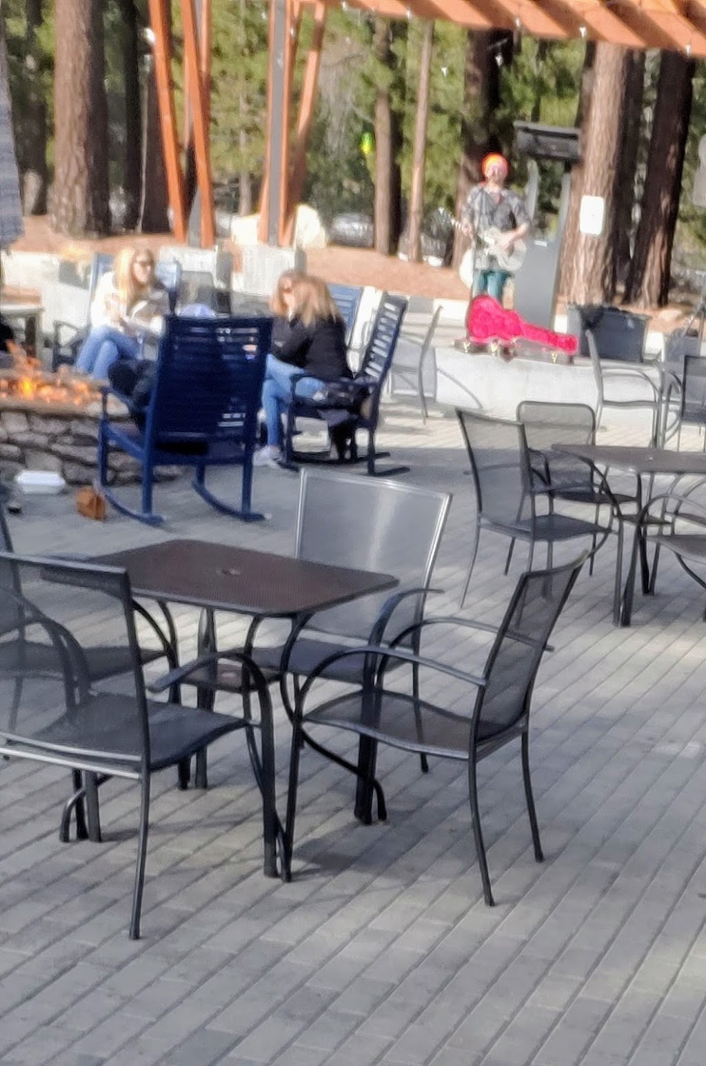 Tahoe Cocktail Corner | restaurant | 2042 Lake Tahoe Blvd, South Lake Tahoe, CA 96150, USA | 5306002751 OR +1 530-600-2751