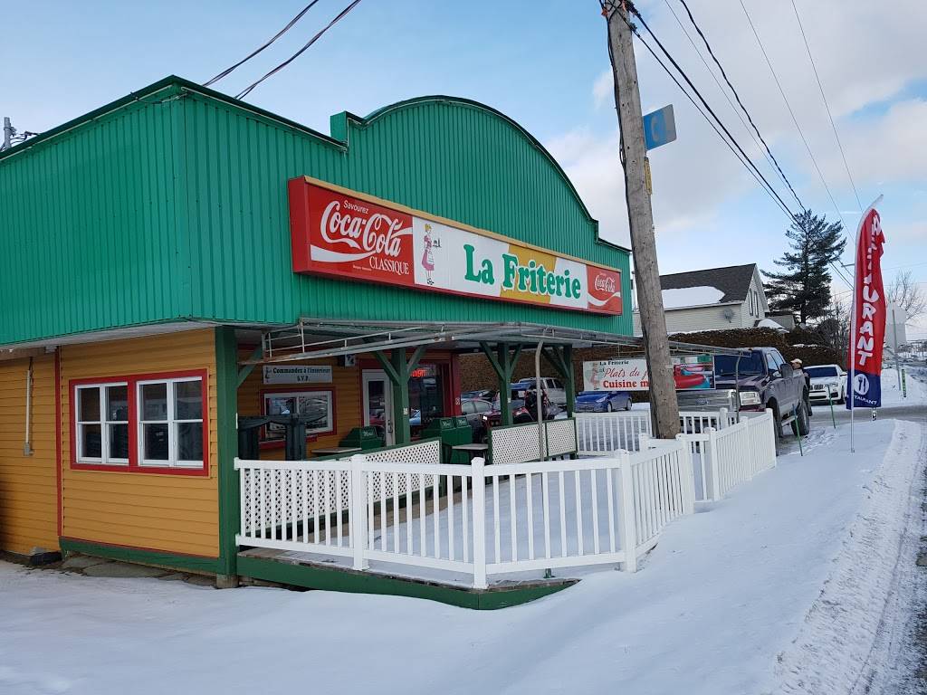 Friterie 1995 (La) | restaurant | 7329 Boul Bourque, Sherbrooke, QC J1N 3M4, Canada | 8198644555 OR +1 819-864-4555