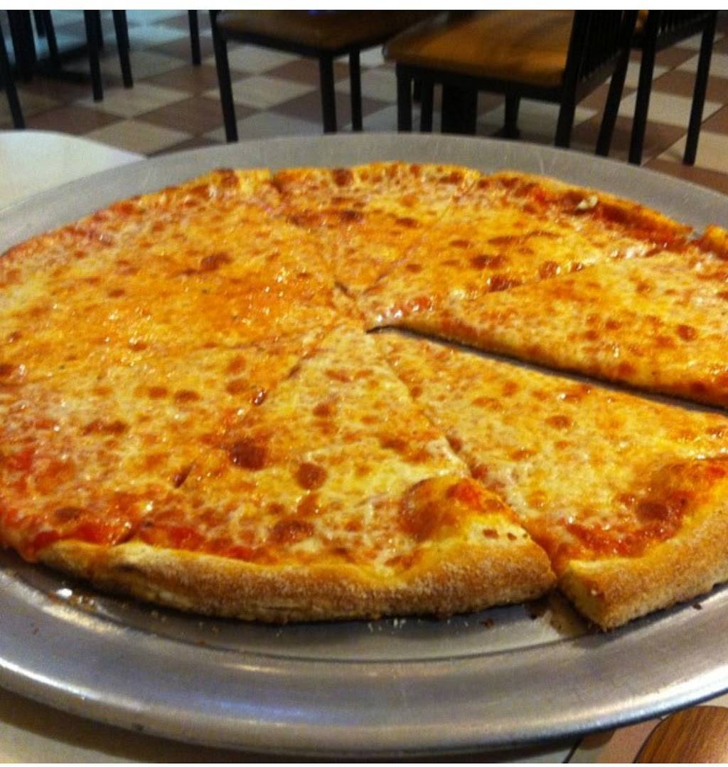 Roccos Pizzeria | restaurant | 7818 5th Ave, Brooklyn, NY 11209, USA | 7182387658 OR +1 718-238-7658