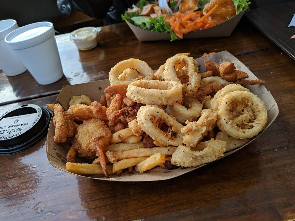 Neptunes Net | restaurant | 42505 CA-1, Malibu, CA 90265, USA | 3104573095 OR +1 310-457-3095