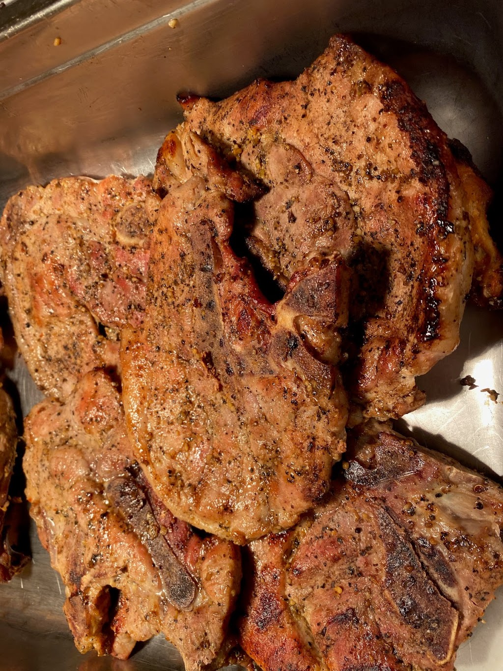 Big Bees BBQ & Grill Restaurant | restaurant | 830 W Pine St, Vicksburg, MS 39180, USA | 6018313951 OR +1 601-831-3951