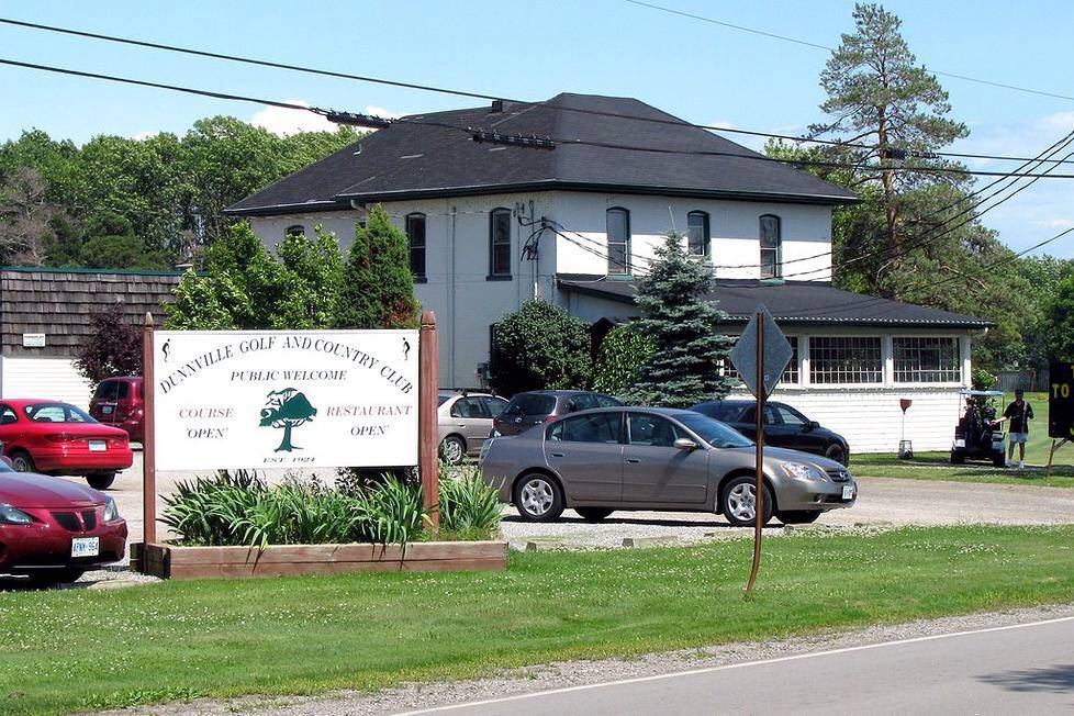 Rivers Edge Restaurant | restaurant | 150 Haldimand County Rd 17, Dunnville, ON N1A 2W4, Canada | 9057744728 OR +1 905-774-4728