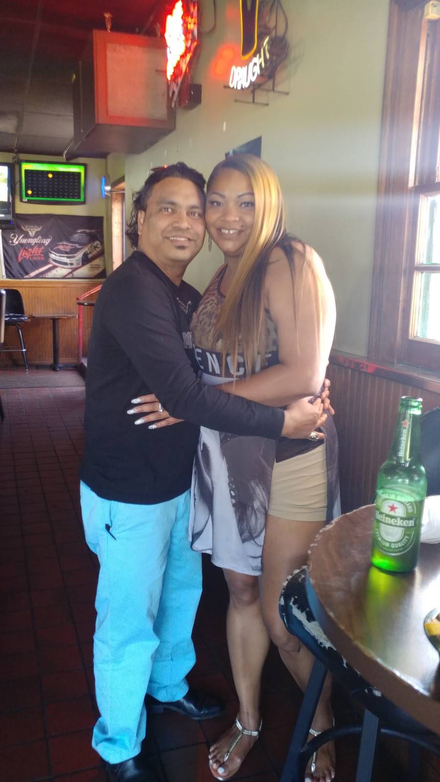 Cruise Inn Sports Bar & Grill | night club | 695 Northland Blvd, Cincinnati, OH 45240, USA | 5137423333 OR +1 513-742-3333