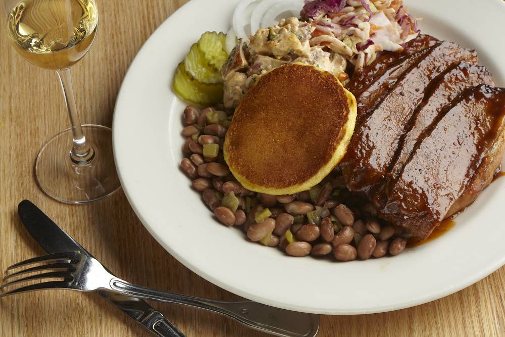 Eldorado Grill | restaurant | 744 Williamson St, Madison, WI 53704, USA | 6082809378 OR +1 608-280-9378