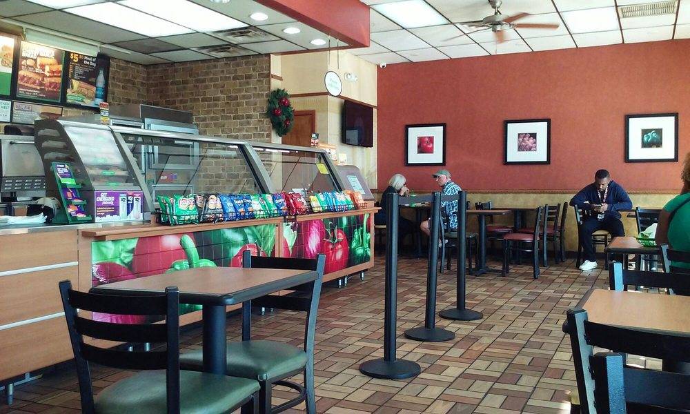Subway Restaurants | restaurant | 4903 Sheridan St Space No. 58 Sheridan Plaza Shopping Ctr, Hollywood, FL 33021, USA | 9549639800 OR +1 954-963-9800
