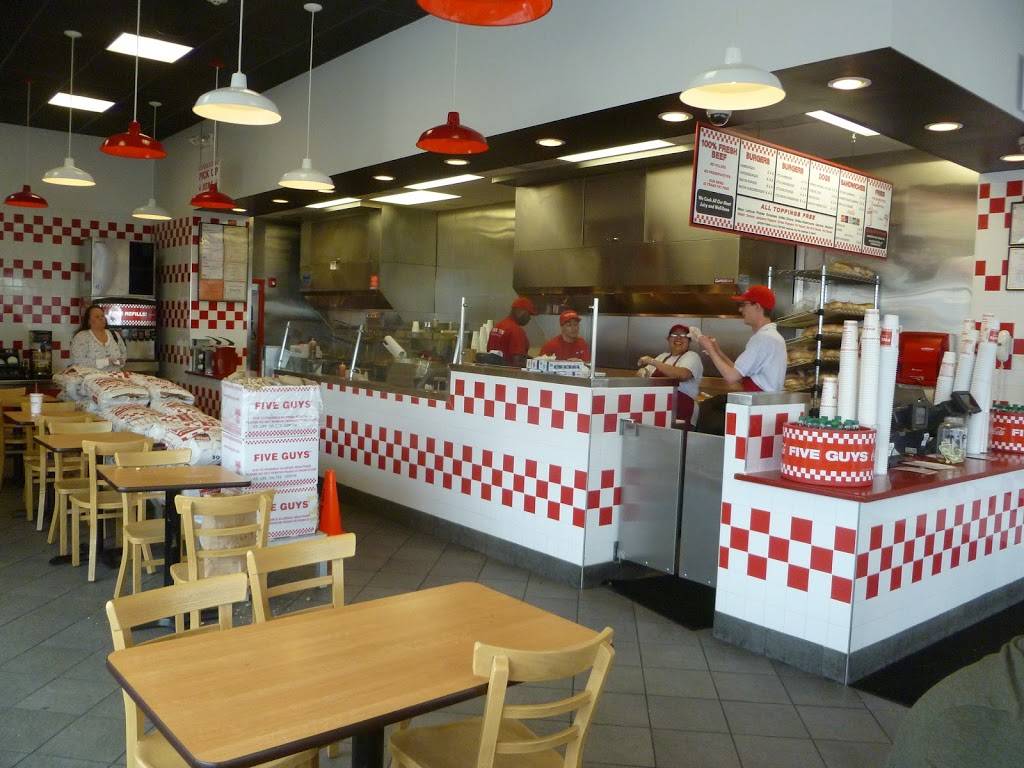 Five Guys | meal takeaway | 301 Bayonne Crossing Way, Bayonne, NJ 07002, USA | 2014360300 OR +1 201-436-0300