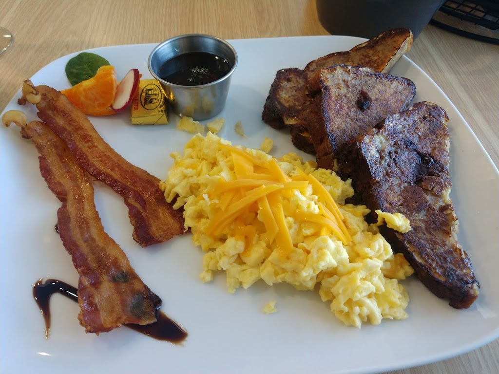 Lovely Square | restaurant | 6559 Gateway Ave, Sarasota, FL 34231, USA | 9417242512 OR +1 941-724-2512