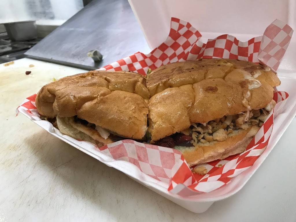 El Oaxaqueno | restaurant | 830 E Pioneer Pkwy, Arlington, TX 76010, USA | 8175170984 OR +1 817-517-0984