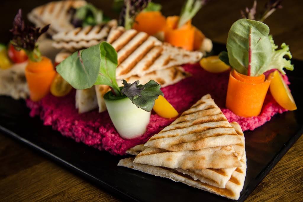 Tir na nOg Irish Bar & Grill | restaurant | 1600 Arch St, Philadelphia, PA 19103, USA | 2675141700 OR +1 267-514-1700