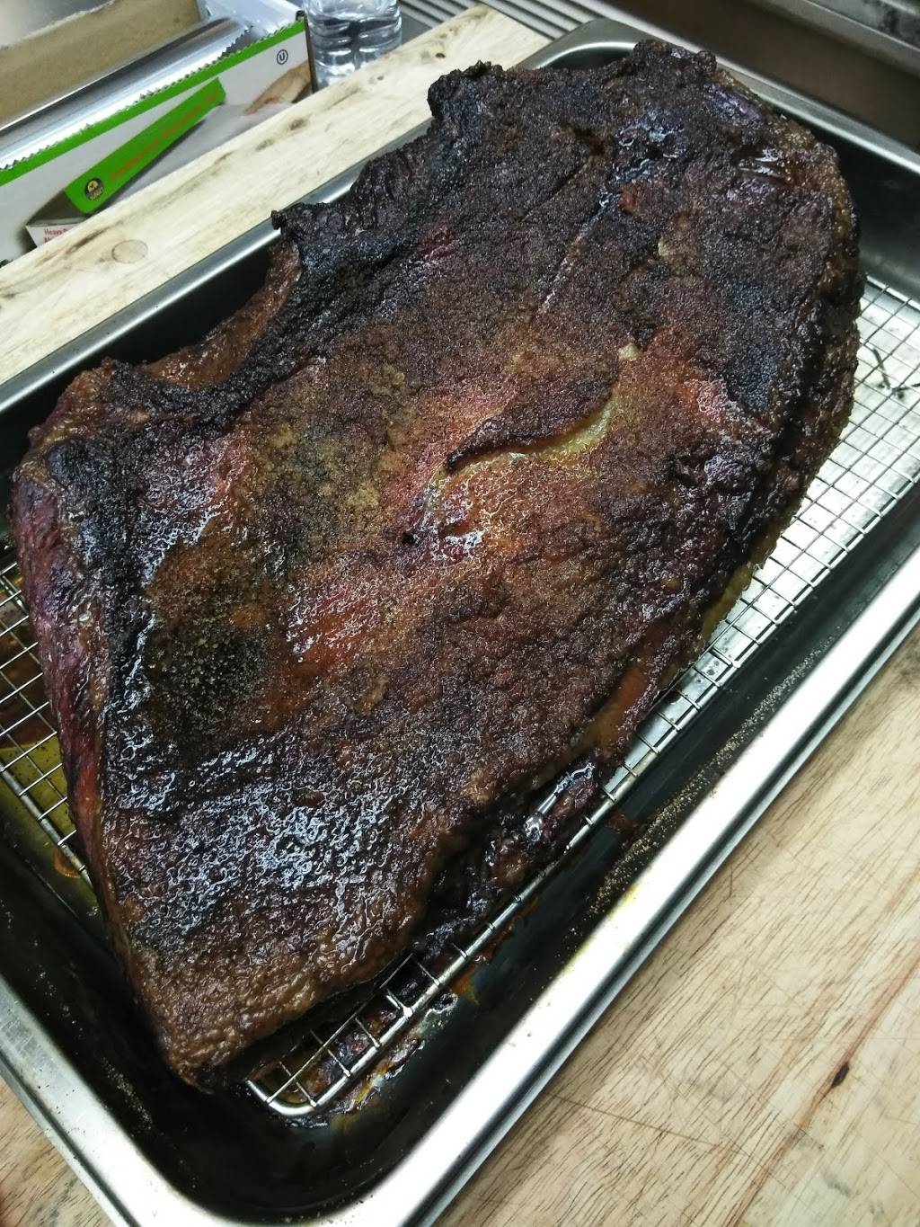 CZigs BBQ | restaurant | 14710 Main St, Upper Marlboro, MD 20772, USA | 3016277000 OR +1 301-627-7000