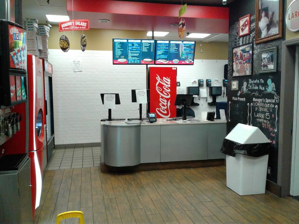 Dominos Pizza | meal delivery | MCRD Recreation Center, 3806 Chosin Ave, San Diego, CA 92140, USA | 6193440850 OR +1 619-344-0850