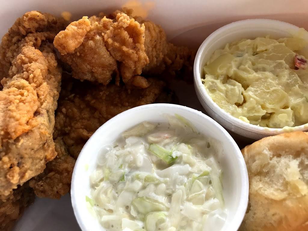 Lees Famous Recipe Chicken | restaurant | 1122 Ann Arbor Rd, Plymouth, MI 48170, USA | 7344536767 OR +1 734-453-6767