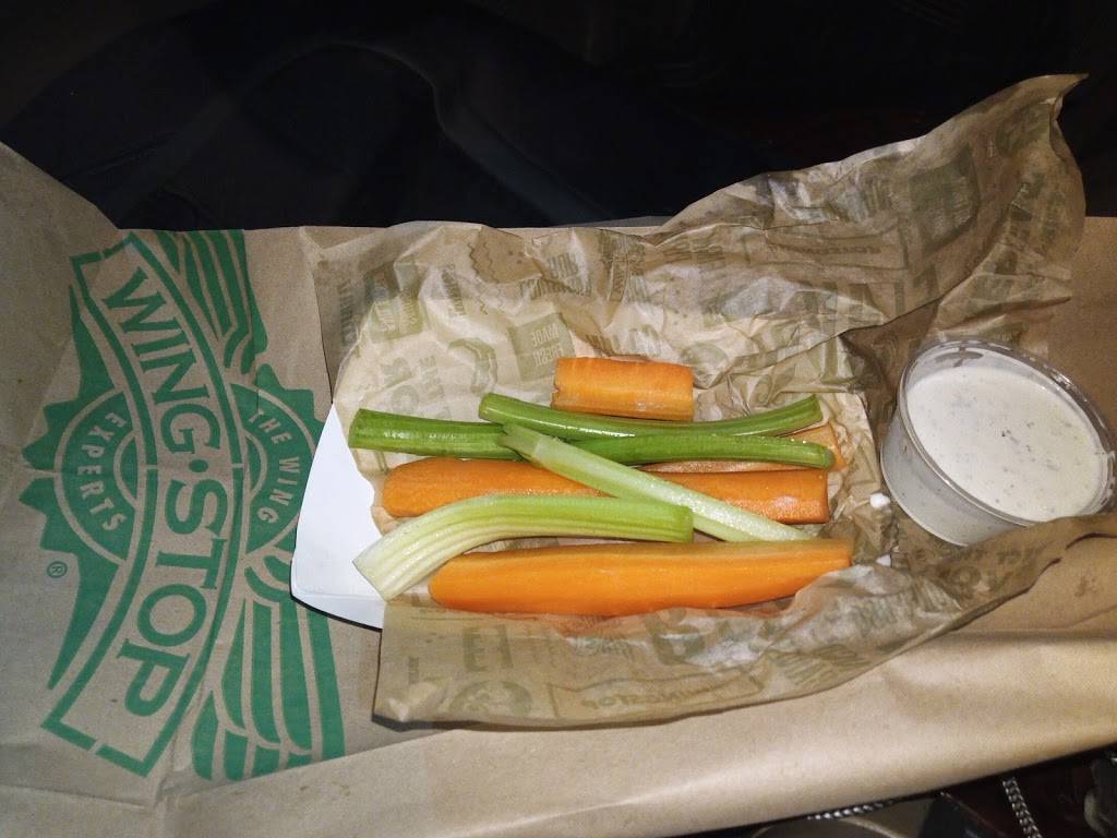 Wingstop | restaurant | 140 W Anaheim St, Wilmington, CA 90744, USA | 3105139464 OR +1 310-513-9464