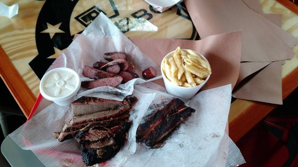 Meat U Anywhere | restaurant | 919 W Northwest Hwy, Grapevine, TX 76051, USA | 8172511227 OR +1 817-251-1227