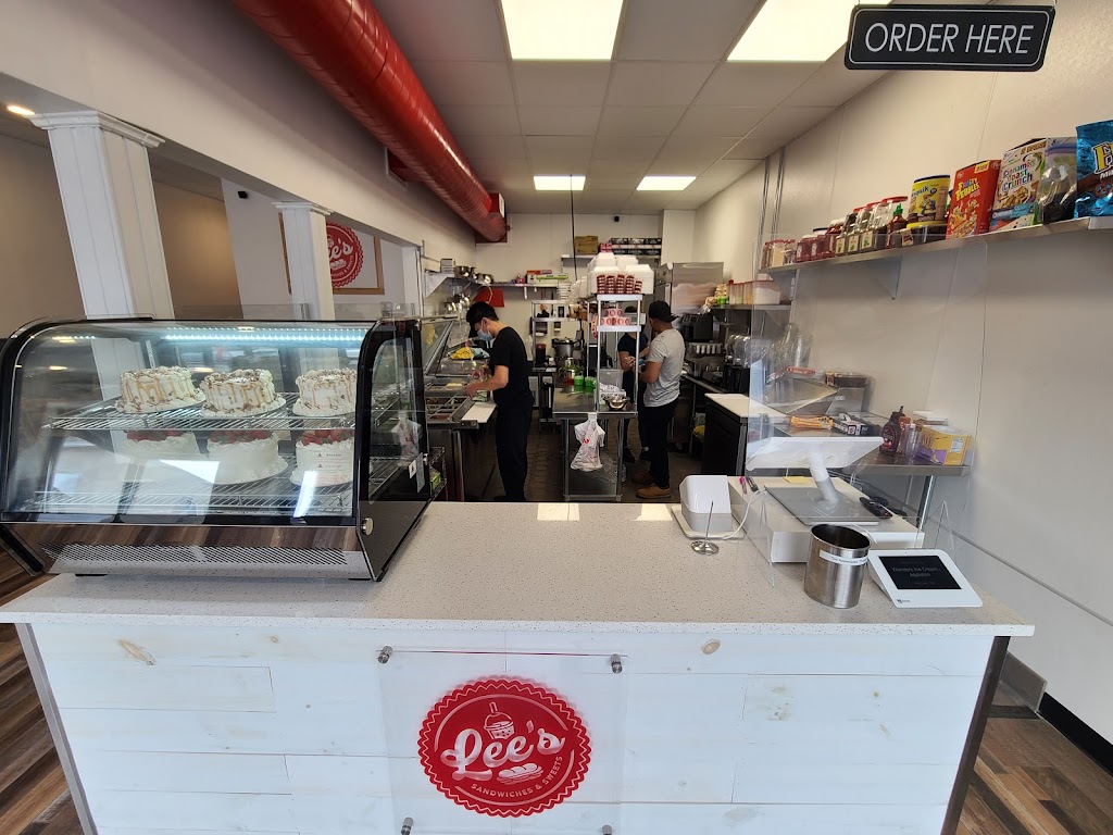 Lees Sandwiches & Sweets | restaurant | 971 Arcade St, St Paul, MN 55106, USA | 6512074345 OR +1 651-207-4345