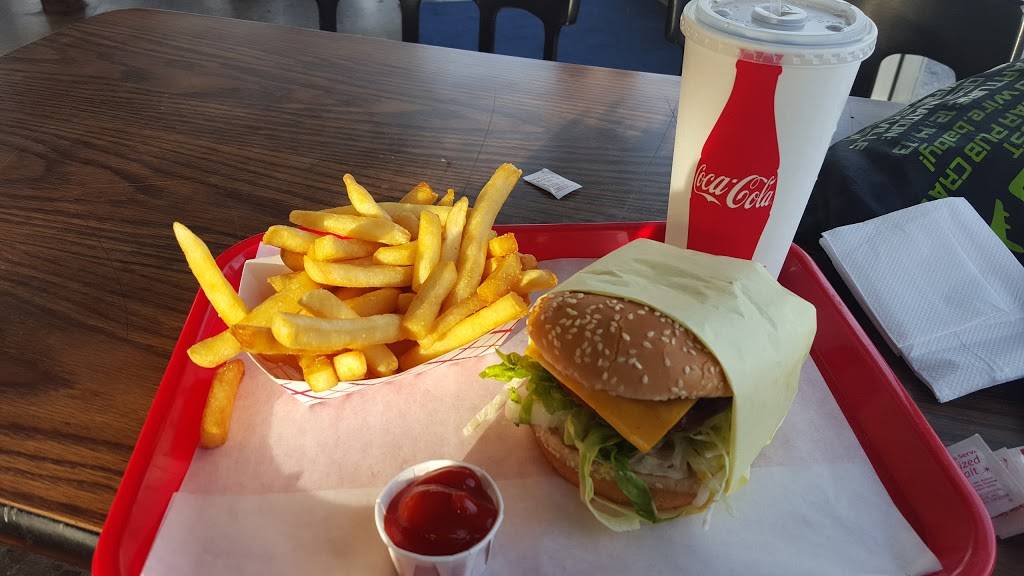 Brolly Hut | restaurant | 11205 Crenshaw Blvd, Inglewood, CA 90303, USA | 3106742344 OR +1 310-674-2344