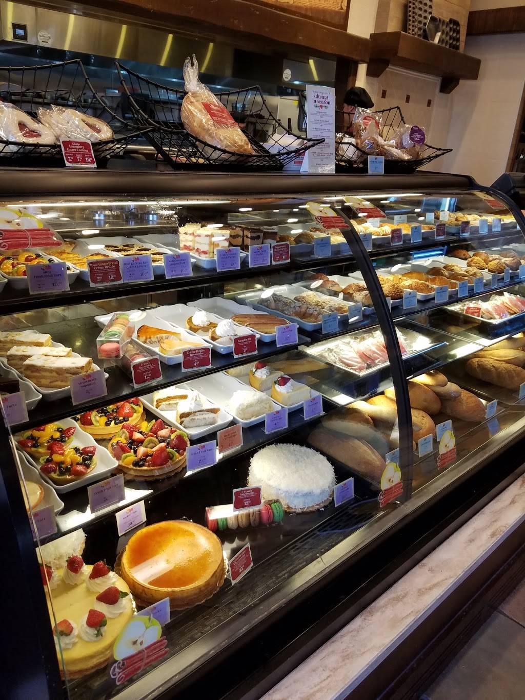 la Madeleine French Bakery & Café Tanglewood | cafe | 5885 San Felipe St #100, Houston, TX 77057, USA | 8327261315 OR +1 832-726-1315