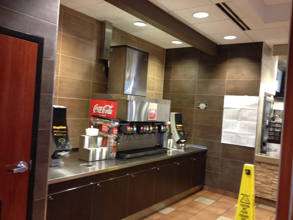 McDonalds | cafe | 4550 N Cumberland Ave, Chicago, IL 60656, USA | 7736254343 OR +1 773-625-4343