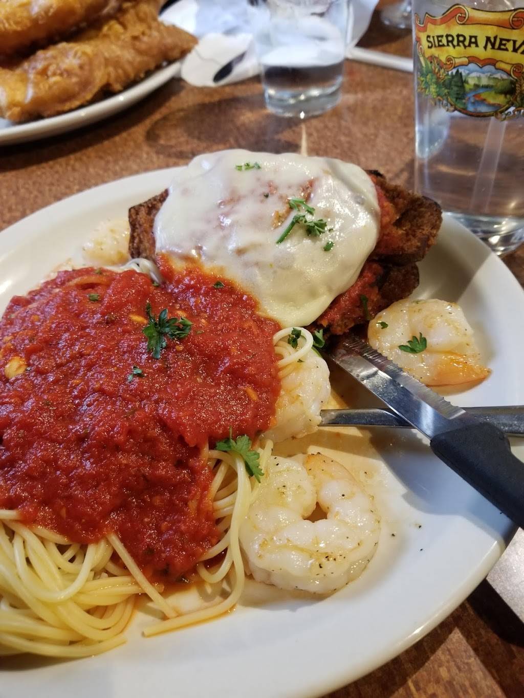 Margheritas Grille | restaurant | 728 N State St, Girard, OH 44420, USA | 3305452424 OR +1 330-545-2424