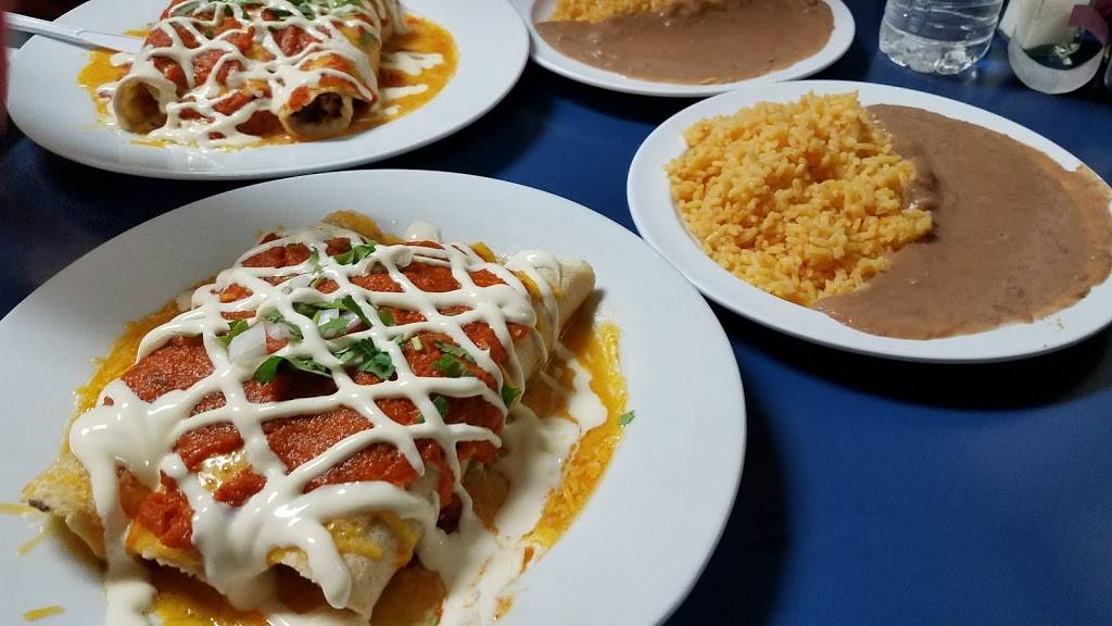 Taqueria La Sierra | restaurant | 58 Church St, Selbyville, DE 19975, USA | 3024364446 OR +1 302-436-4446