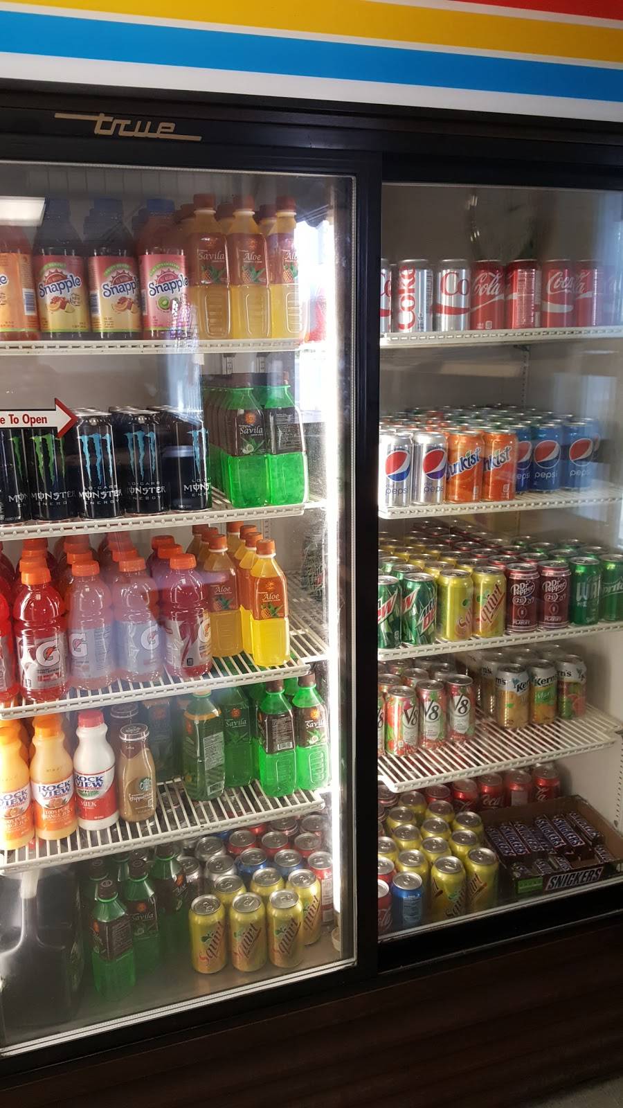 Dons Eatery | restaurant | 12972 Lakeland Rd, Santa Fe Springs, CA 90670, USA | 5629443449 OR +1 562-944-3449