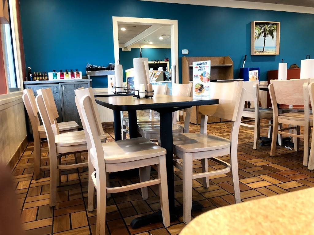 Captain Ds | restaurant | 1333 S Woodland Blvd, DeLand, FL 32720, USA | 3867384539 OR +1 386-738-4539