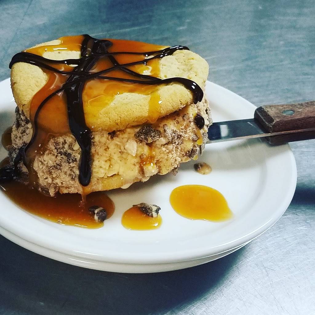 Happy Landing Restaurant | restaurant | 59640 County Line Rd, Three Rivers, MI 49093, USA | 2692448862 OR +1 269-244-8862