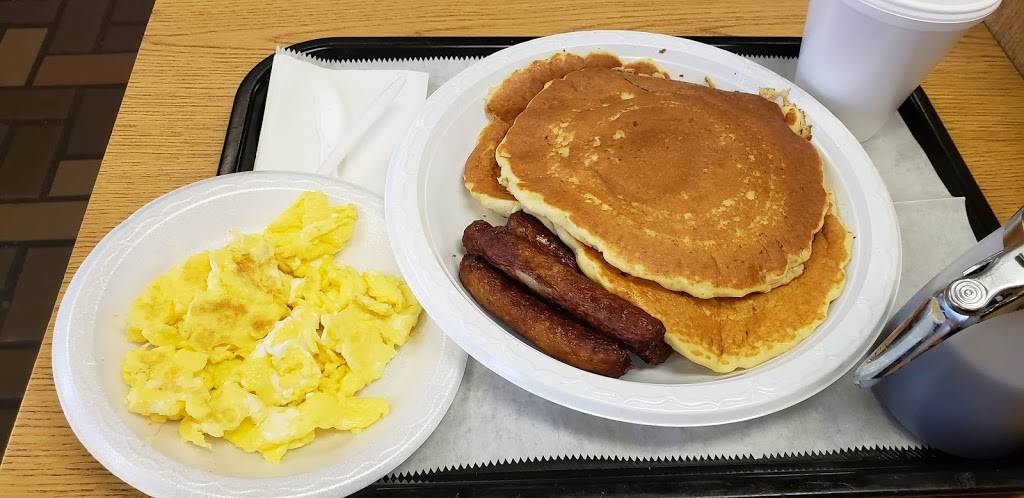 Grandys Coney Island | restaurant | 1200 Holbrook Ave, Detroit, MI 48211, USA | 3138753000 OR +1 313-875-3000