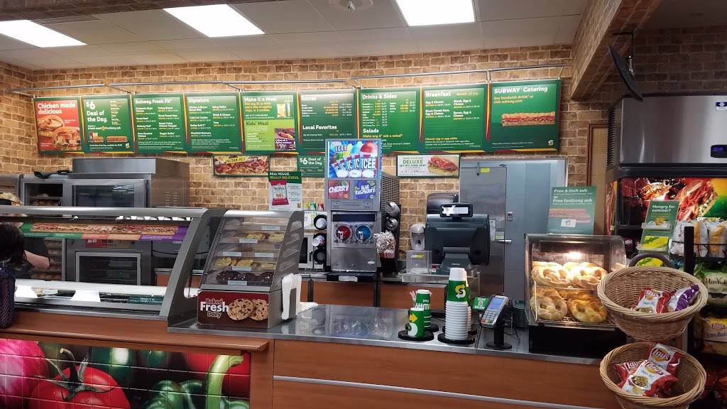 Subway | restaurant | 250 Vista Knoll Pkwy, Reno, NV 89506, USA | 7759719420 OR +1 775-971-9420