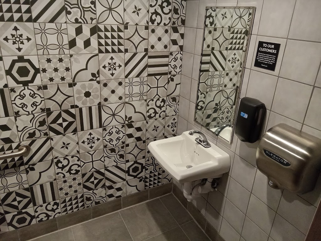 Taco Bell | restaurant | 1064 S Lake Dr, Lexington, SC 29073, USA | 8039737505 OR +1 803-973-7505