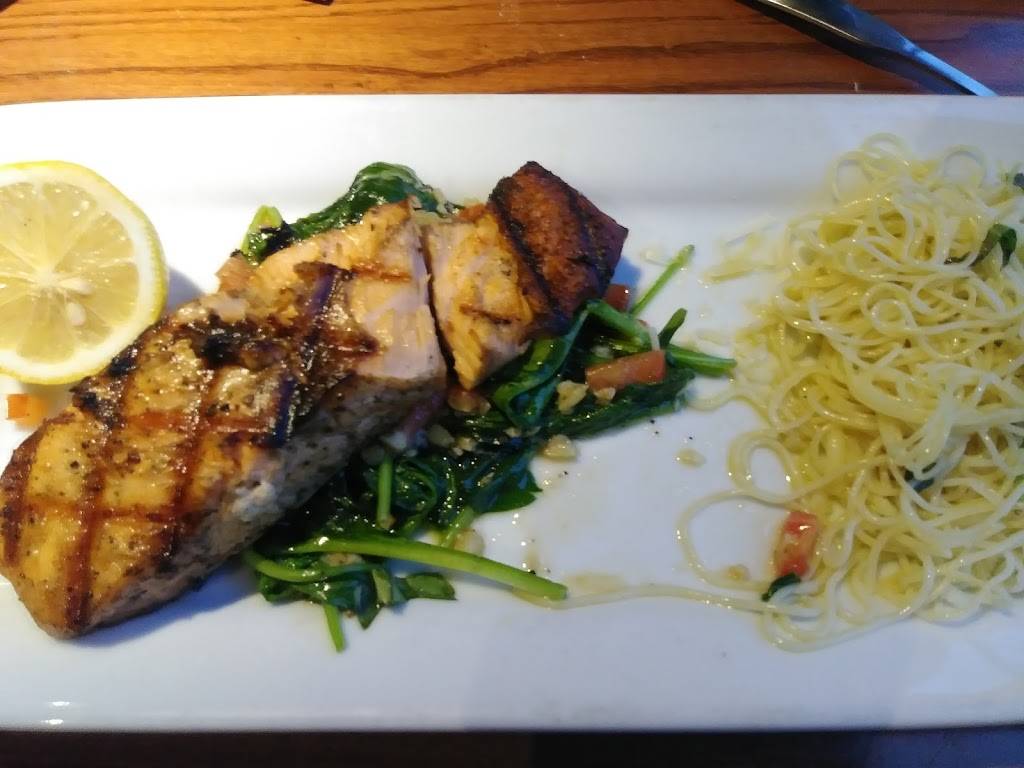 Papa Vinos Italian Kitchen | restaurant | 5110 Edison Lakes Pkwy, Mishawaka, IN 46545, USA | 5742711692 OR +1 574-271-1692